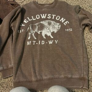Yellowstone crewneck